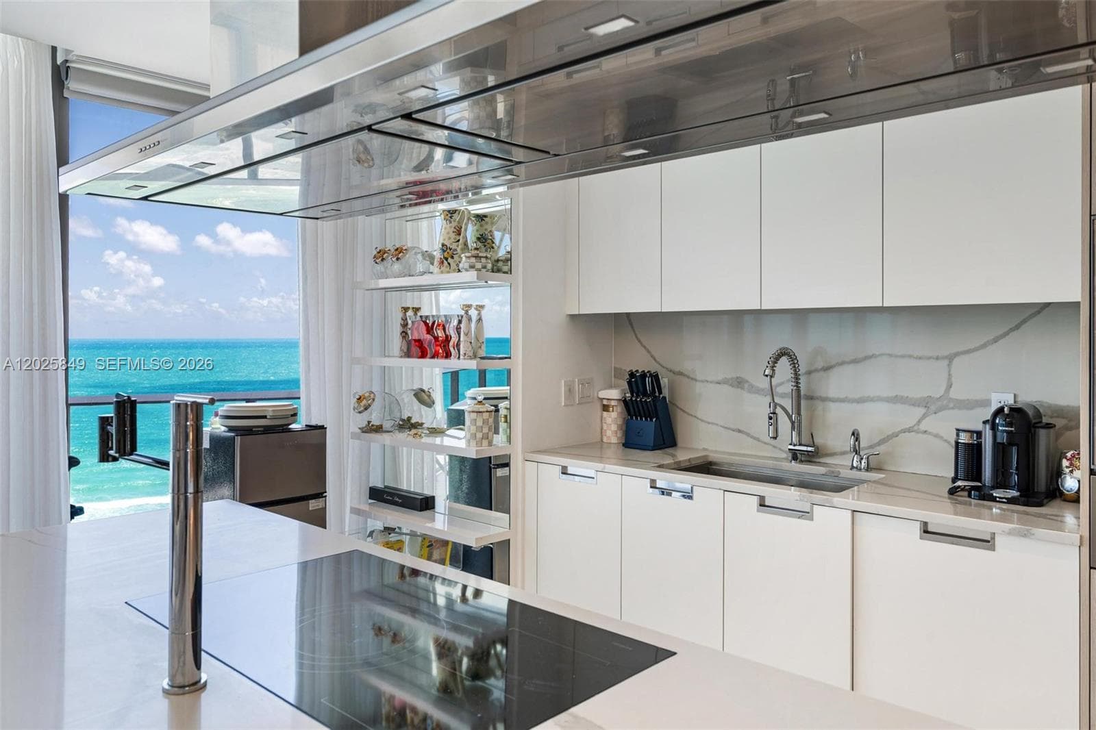 15701 Collins Ave 802 photo 13