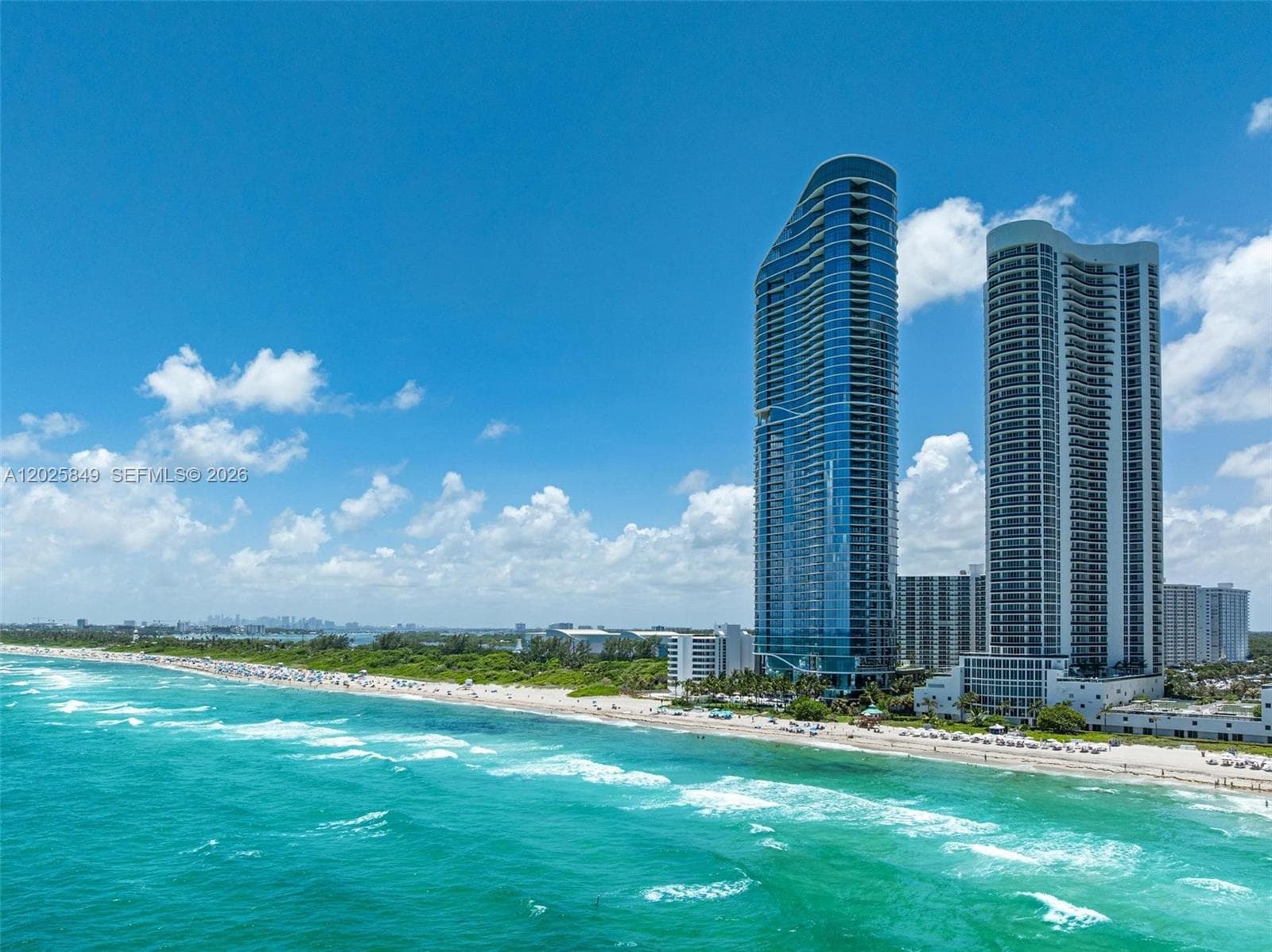 15701 Collins Ave 802 photo 1