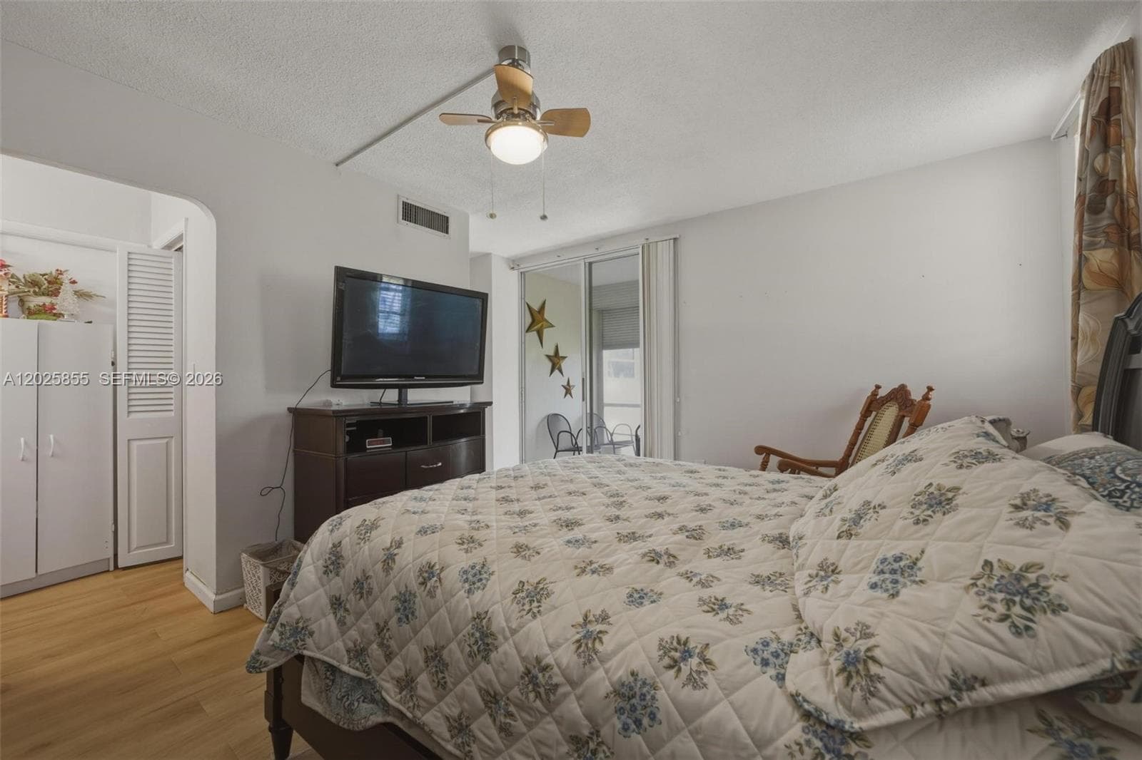 2855 Leonard Dr H106 photo 16