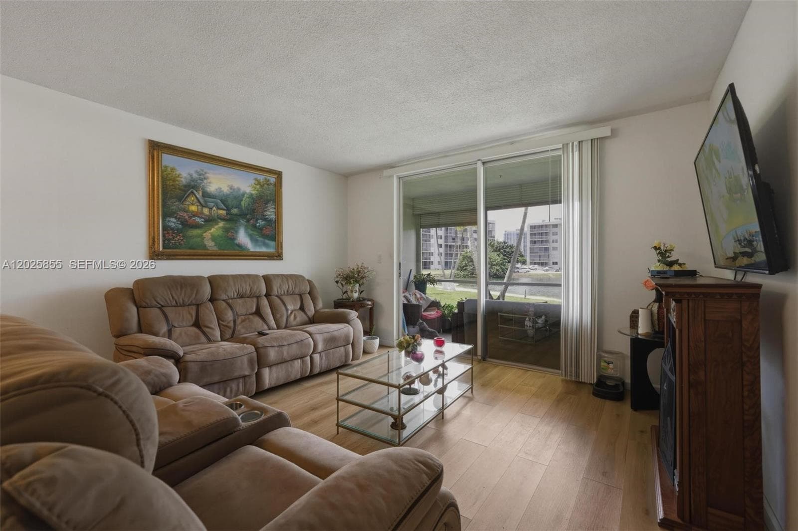 2855 Leonard Dr H106 photo 9