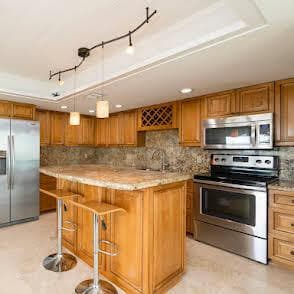 397 Laguna Avenue photo 9