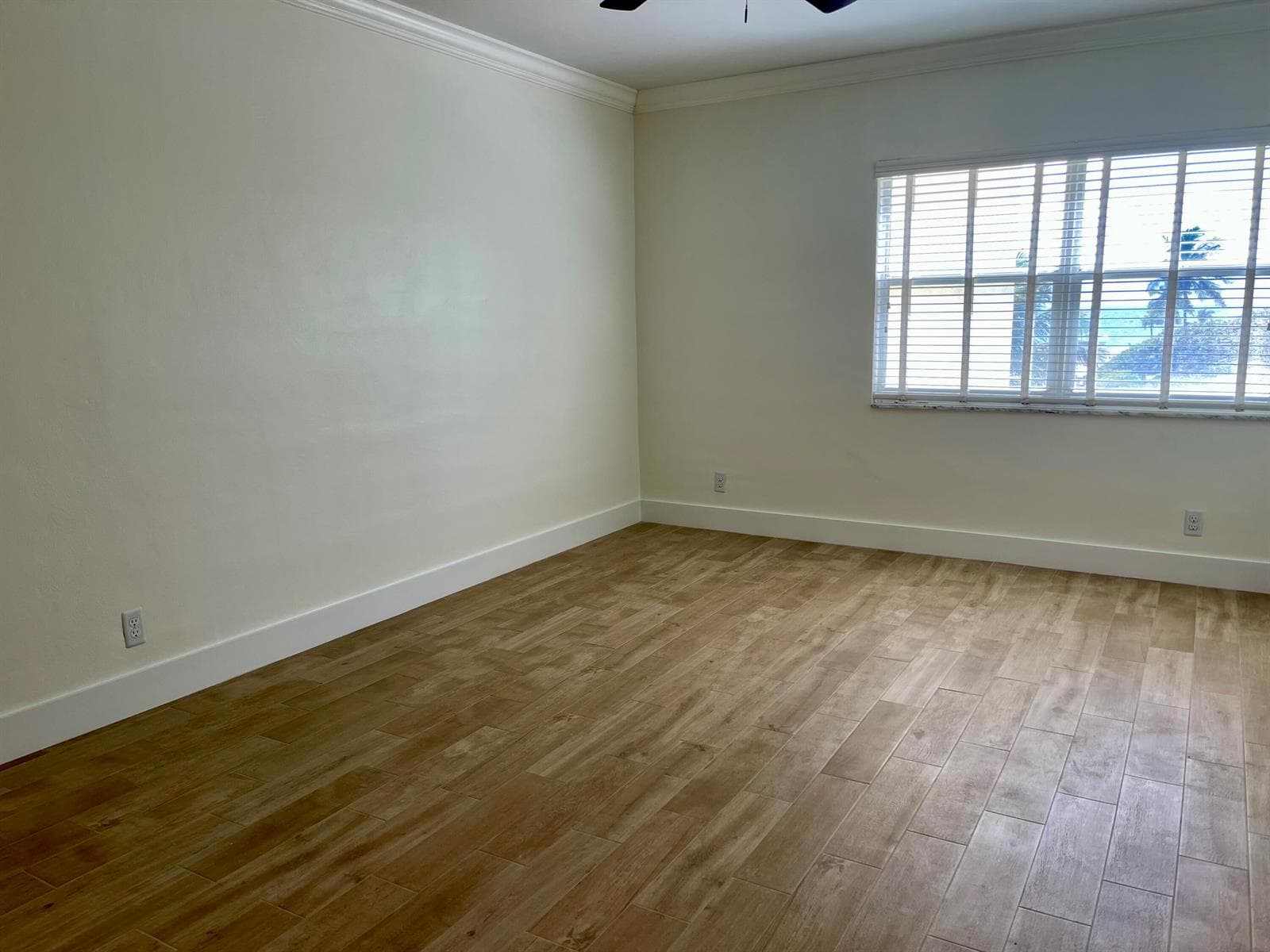 310 S Ocean Boulevard 305 photo 17