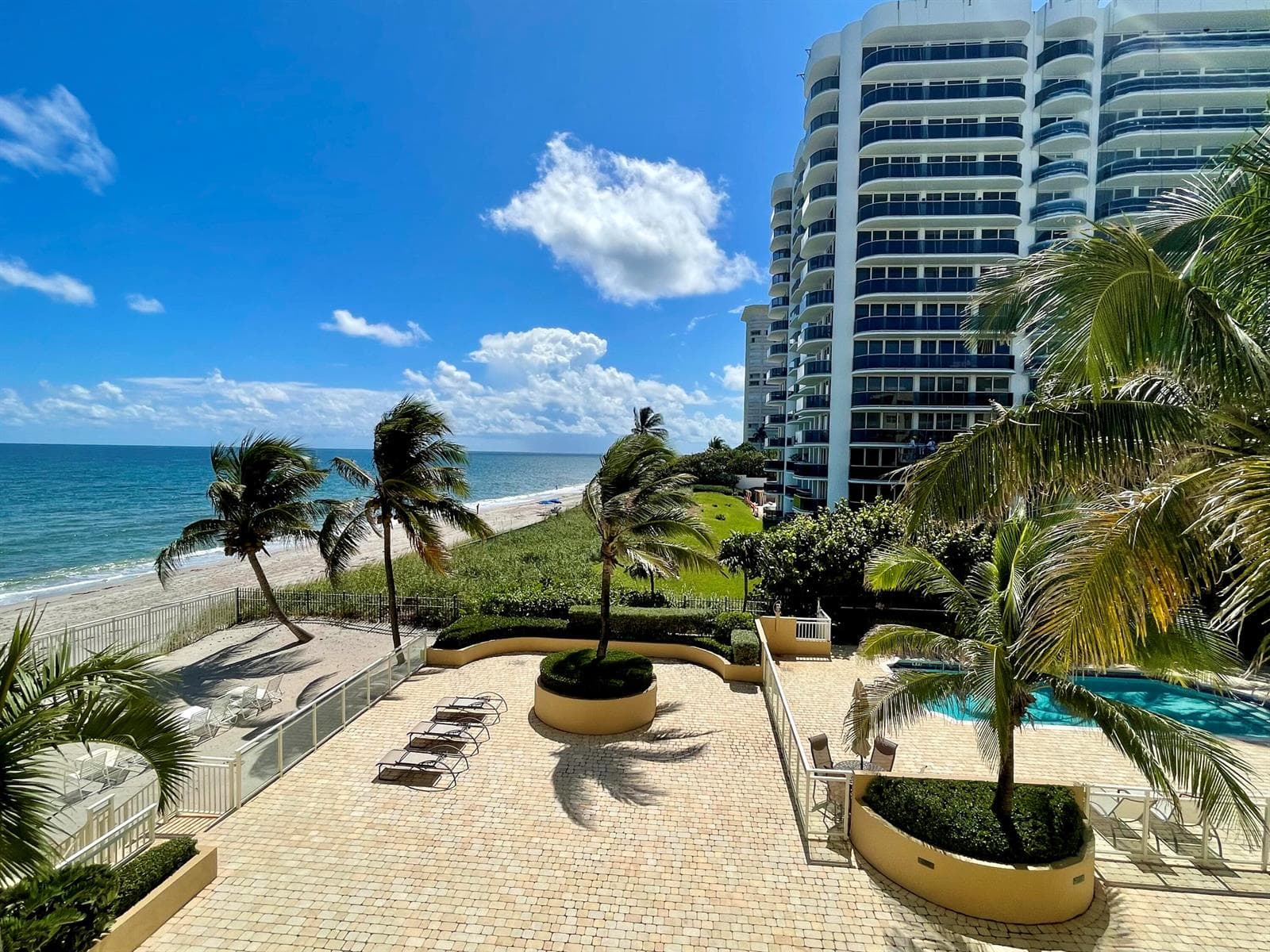 310 S Ocean Boulevard 305 photo 8