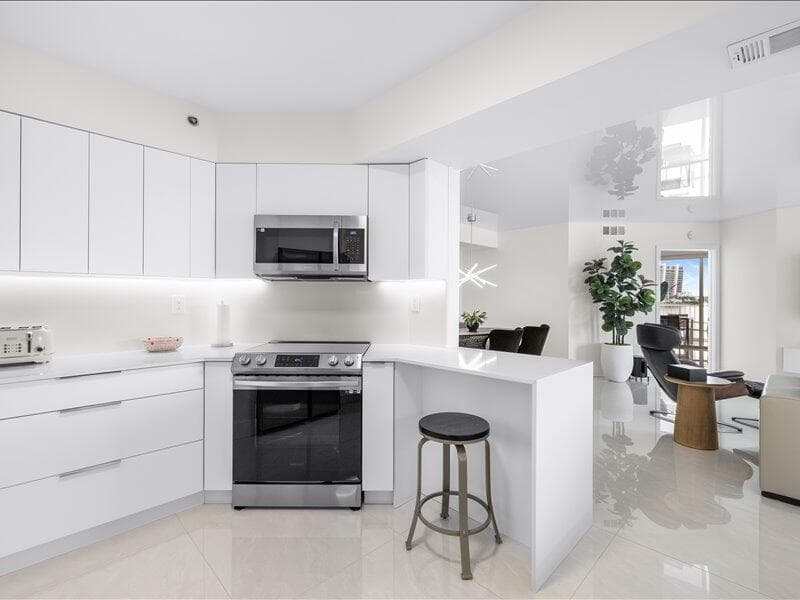 18260 N Bay Road 418 photo 13
