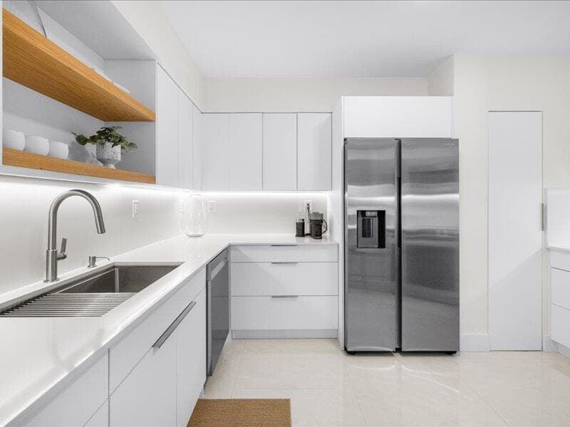 18260 N Bay Road 418 photo 12
