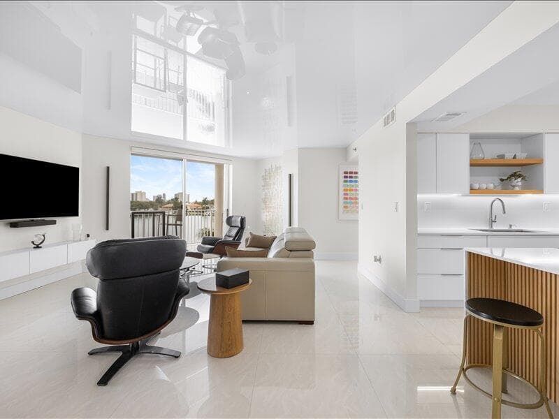 18260 N Bay Road 418 photo 1