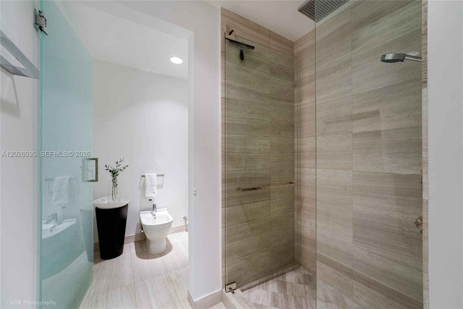 350 Ocean Dr 405N photo 20