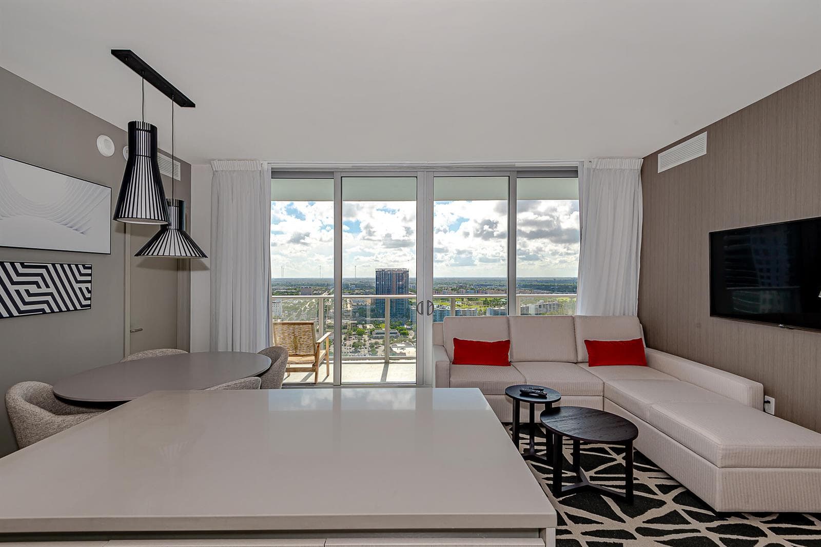 4010 S Ocean Drive R2404 photo 6