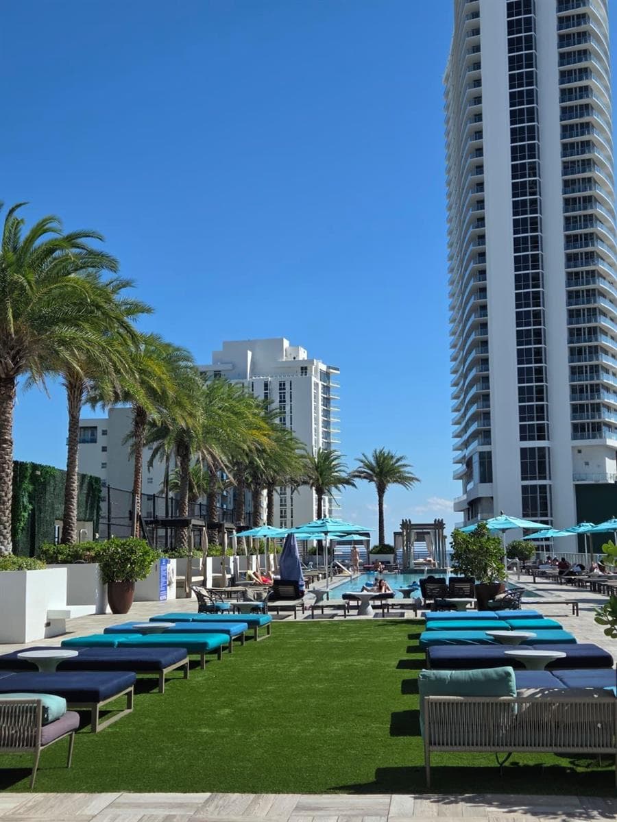 4010 S Ocean Drive R2404 photo 22