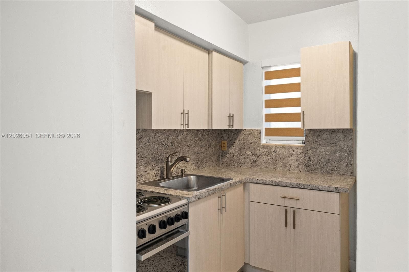 3209 NW 13th Ter 3209 photo 4