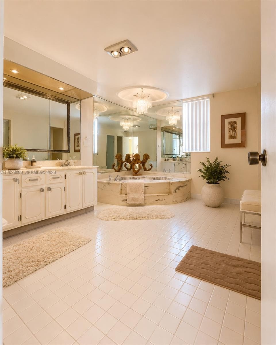 1865 S Ocean Drive 21A photo 17