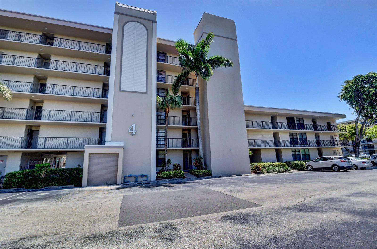 4 Royal Palm Way 308 photo 24