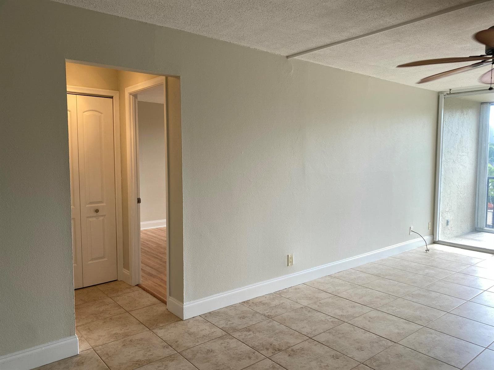 4 Royal Palm Way 308 photo 10