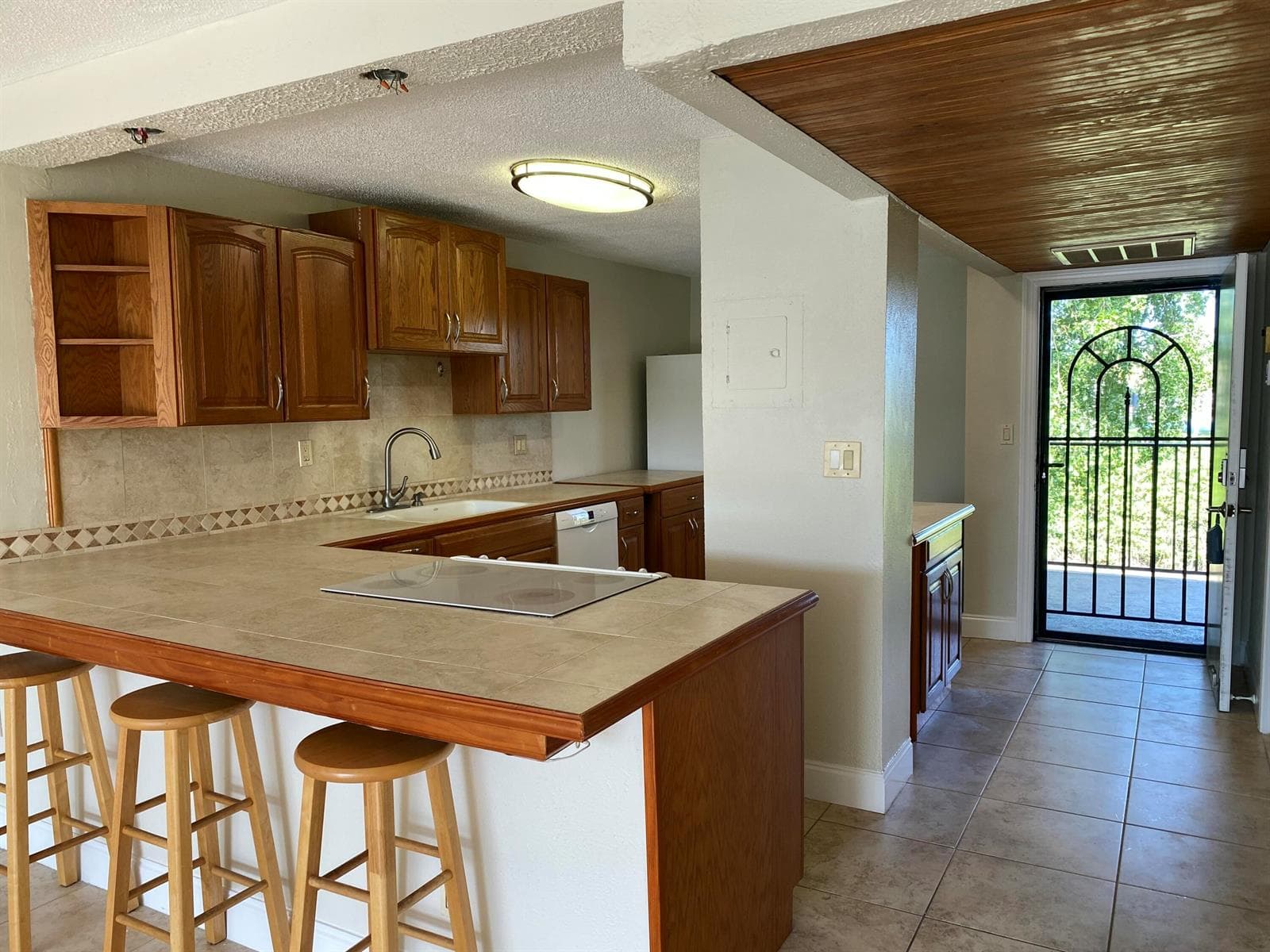 4 Royal Palm Way 308 photo 4