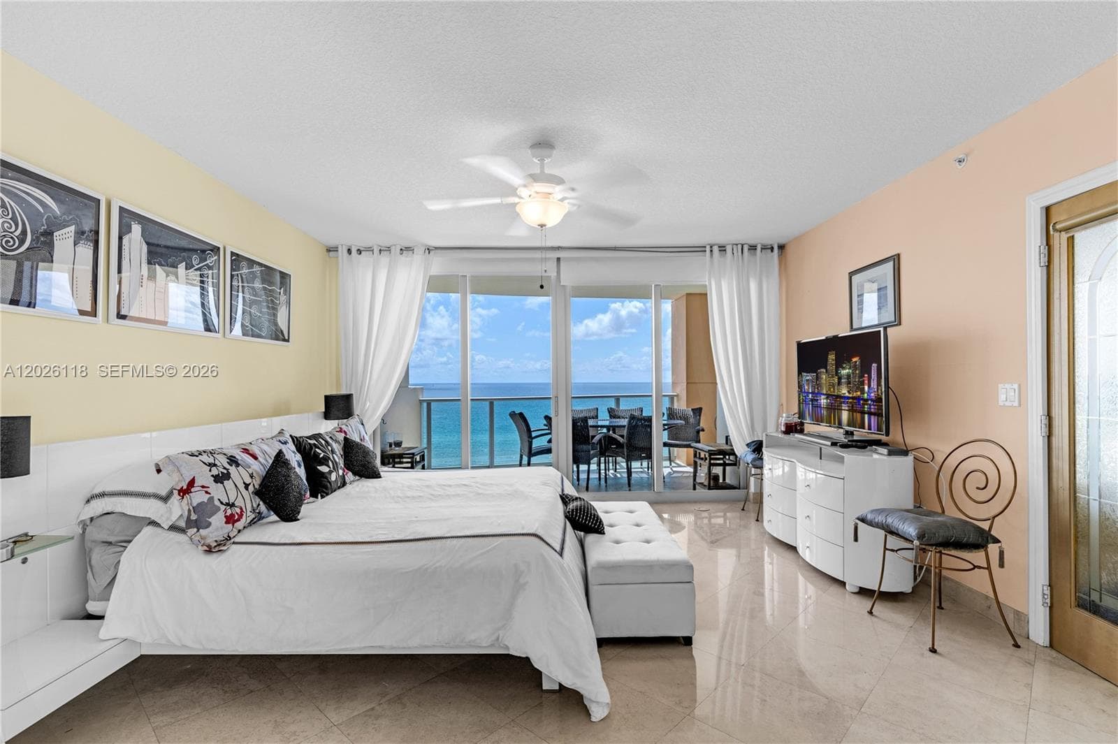 1455 Ocean Dr 1106 photo 11