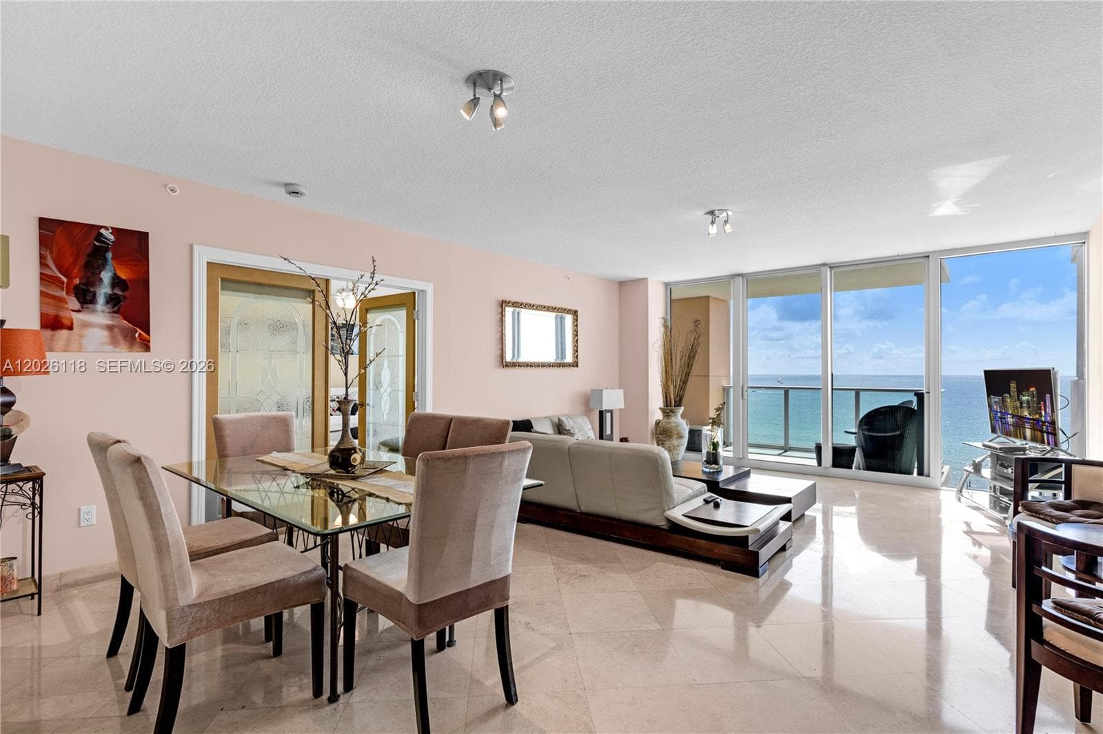 1455 Ocean Dr 1106 photo 4