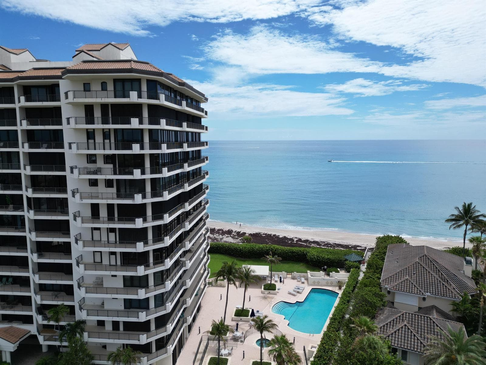 800 Ocean Drive 205 photo 7
