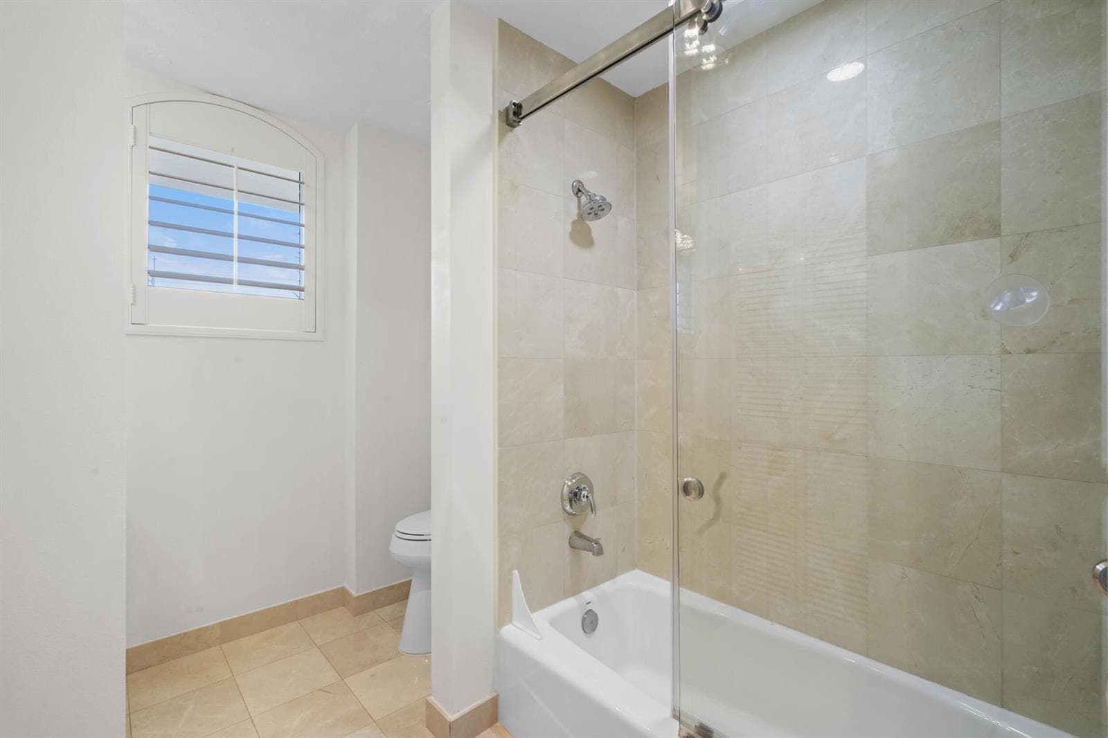 800 Ocean Drive 205 photo 21