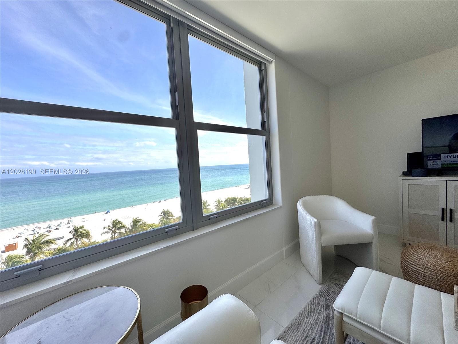 2899 Collins Ave 1037 photo 3
