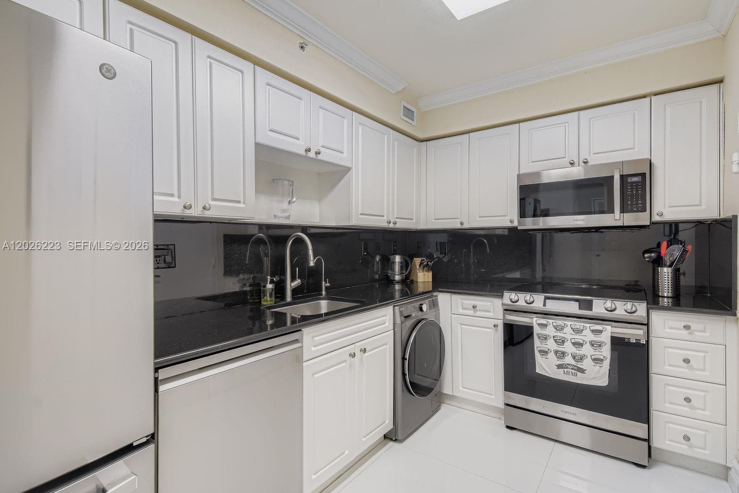 2501 S Ocean Dr 1639 (AVAILABLE JULY) photo 5