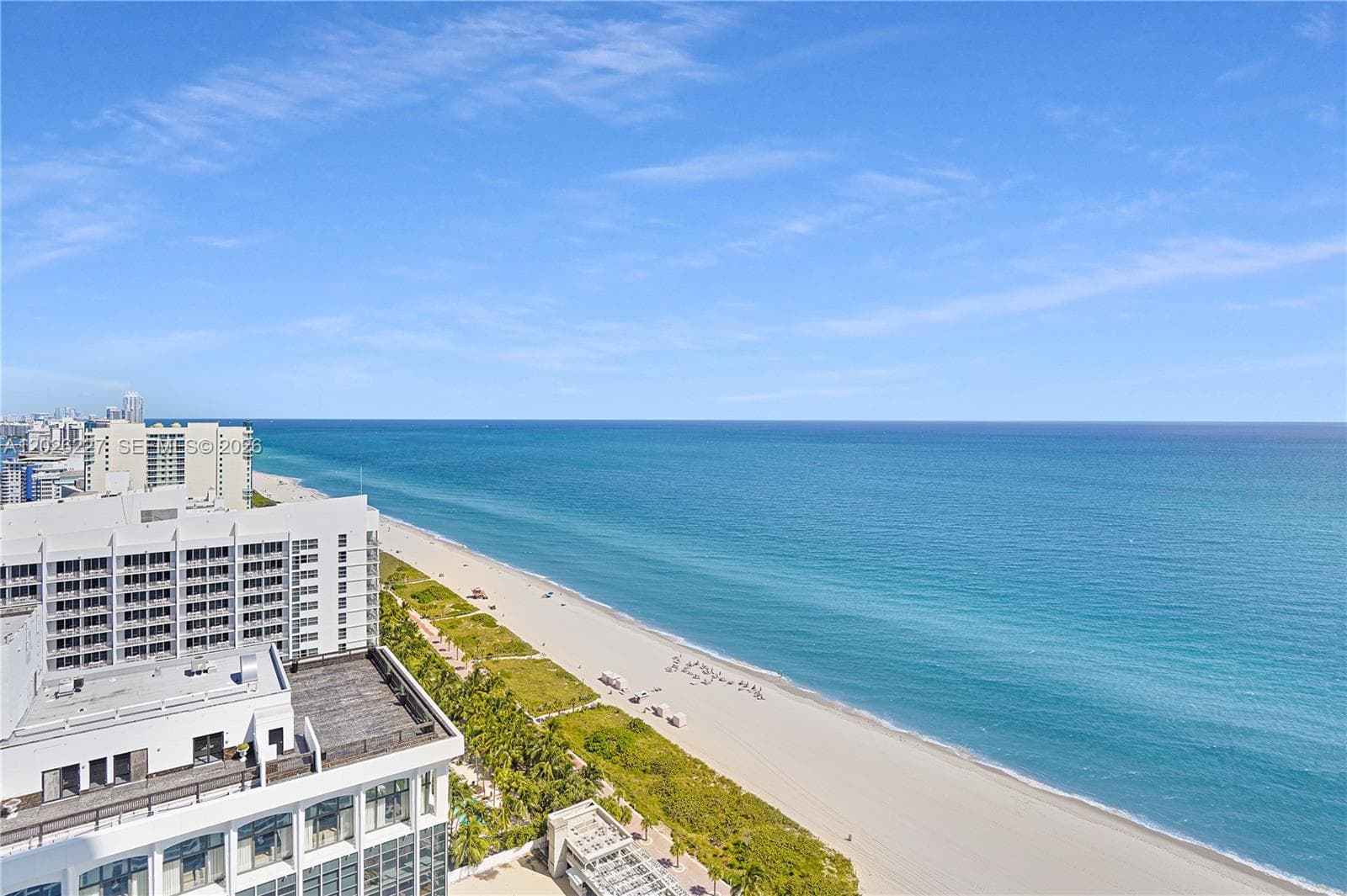 4779 Collins Ave 2908 photo 2