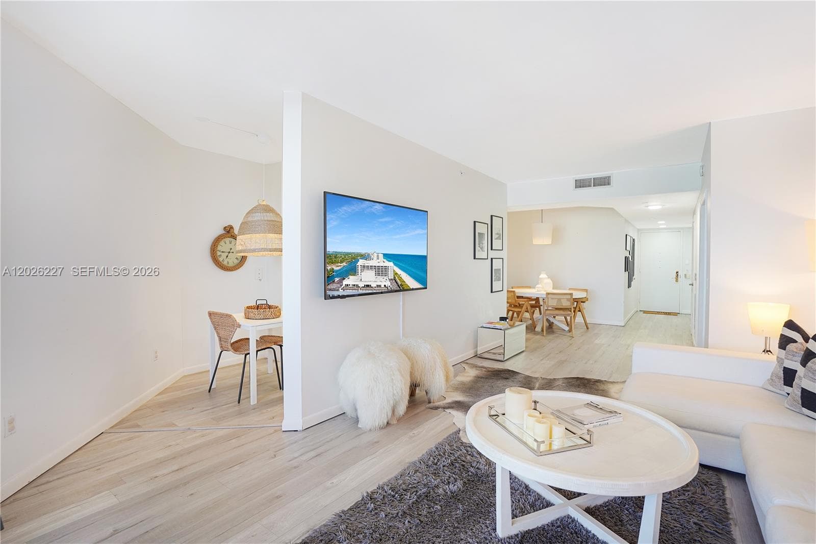 4779 Collins Ave 2908 photo 17