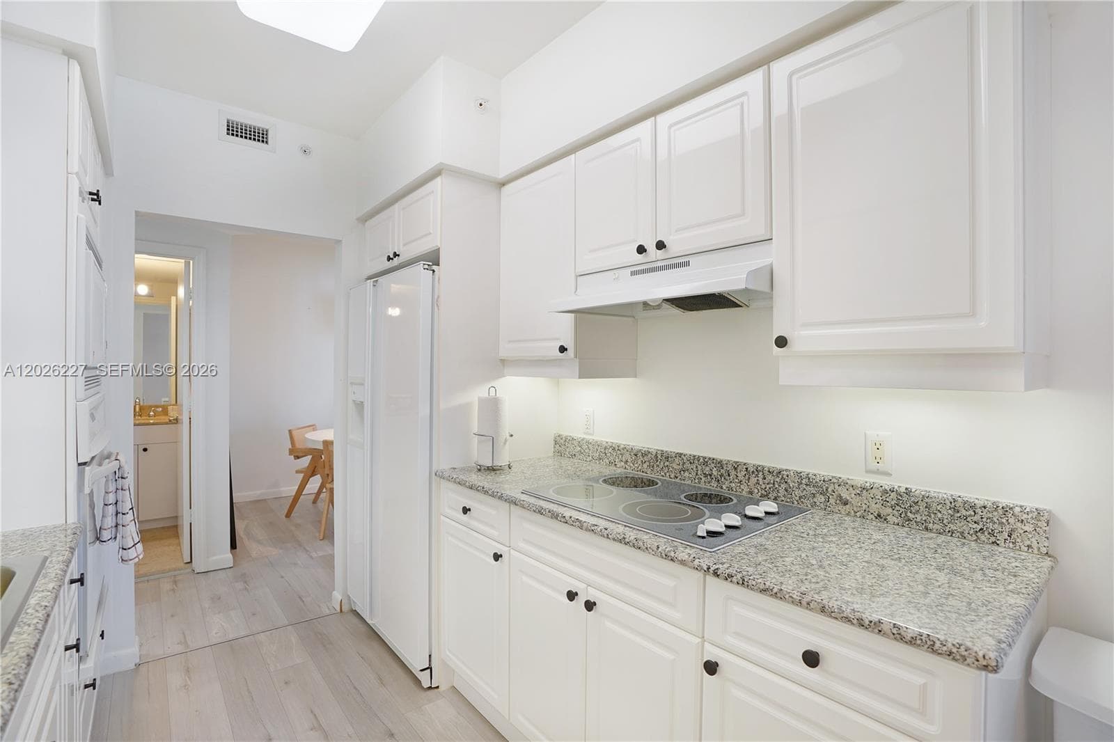 4779 Collins Ave 2908 photo 18