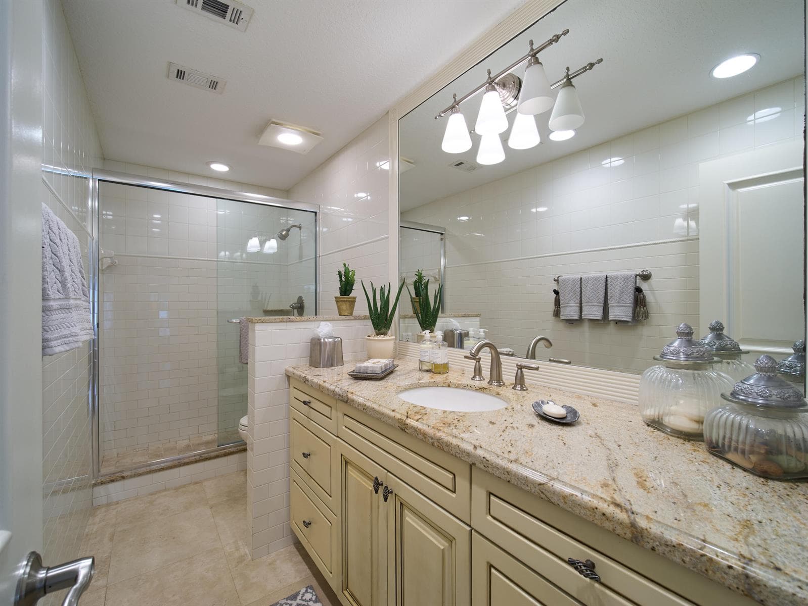 13588 Cross Pointe Drive photo 20