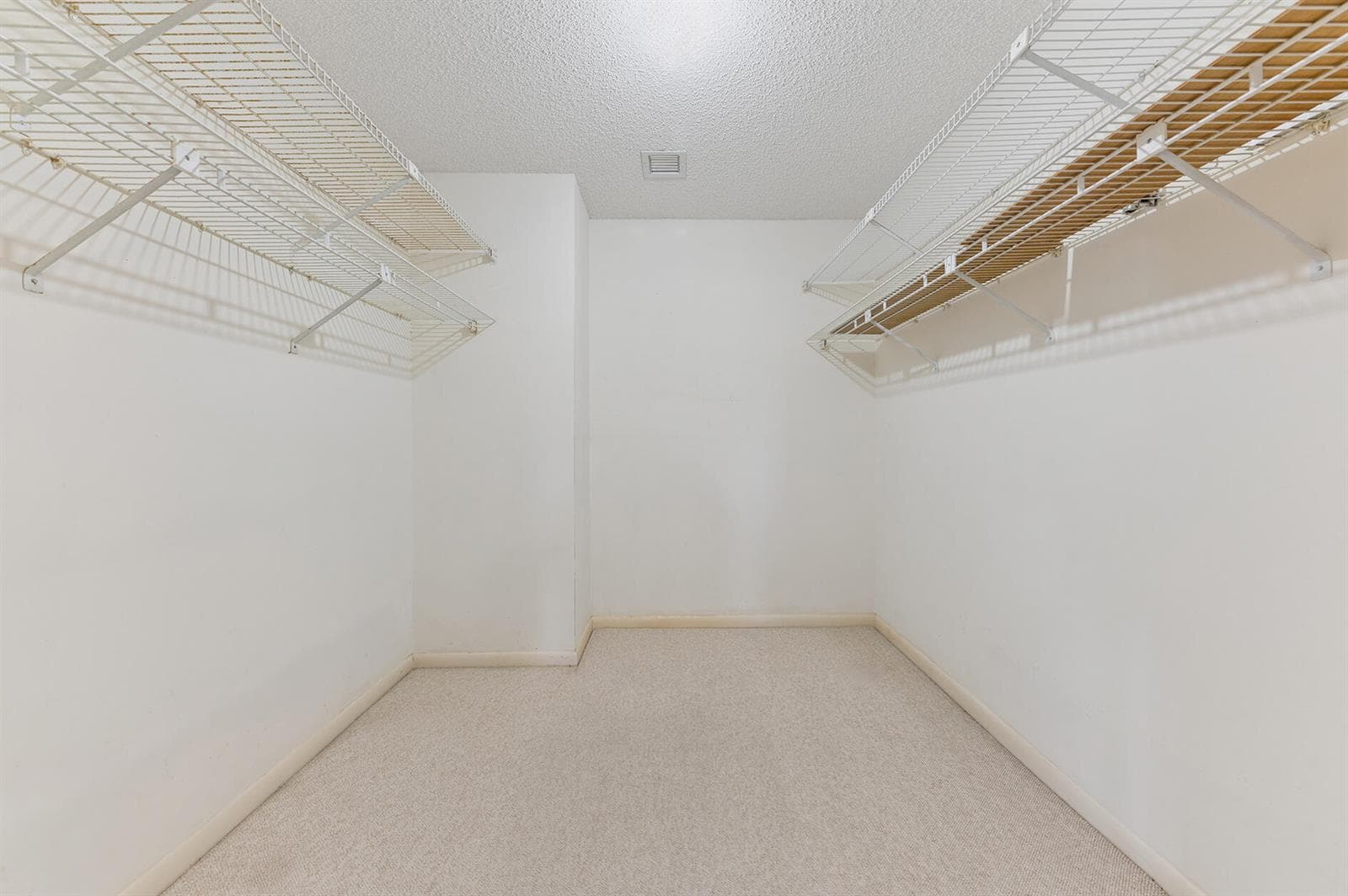 800 Andrews Avenue 4 photo 12