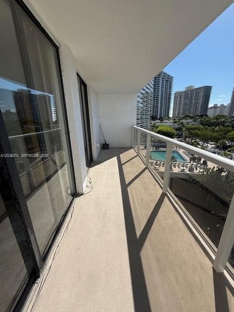 3701 N Country Club Dr 706 photo 3