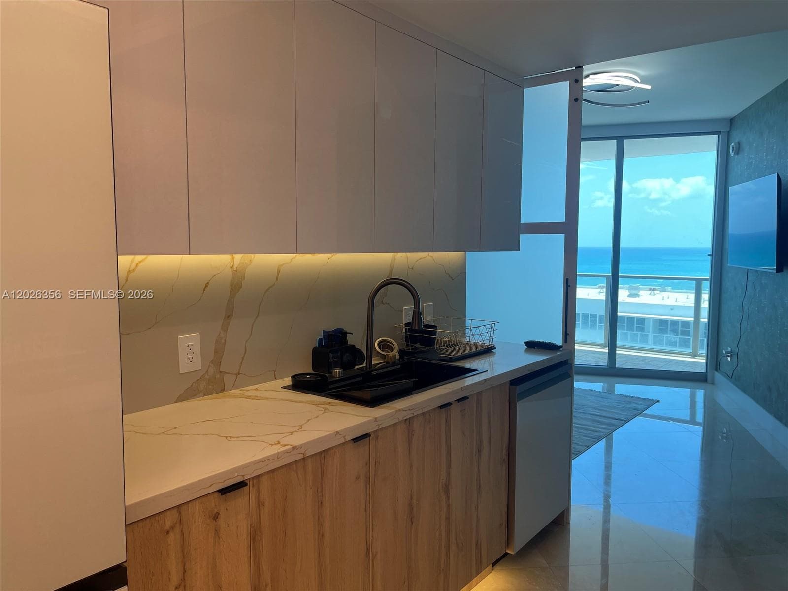 3101 S Ocean Dr 1707 photo 5