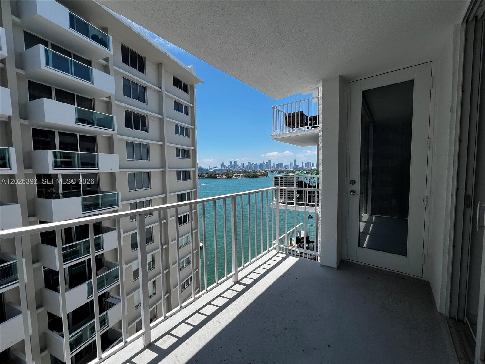 1228 West Ave 1114 photo 1