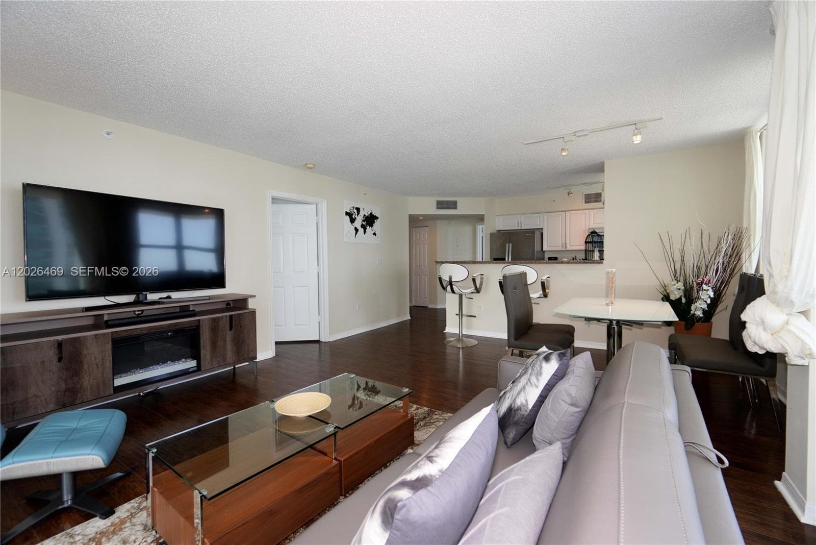 1155 Brickell Bay Dr 3301 photo 7