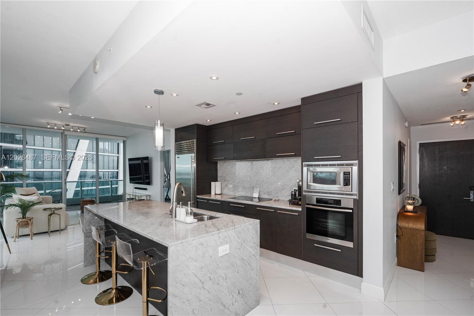 900 Biscayne Blvd 4412 photo 6