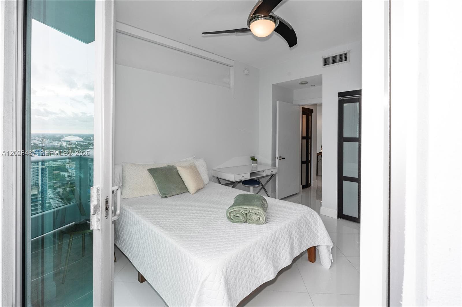 900 Biscayne Blvd 4412 photo 10
