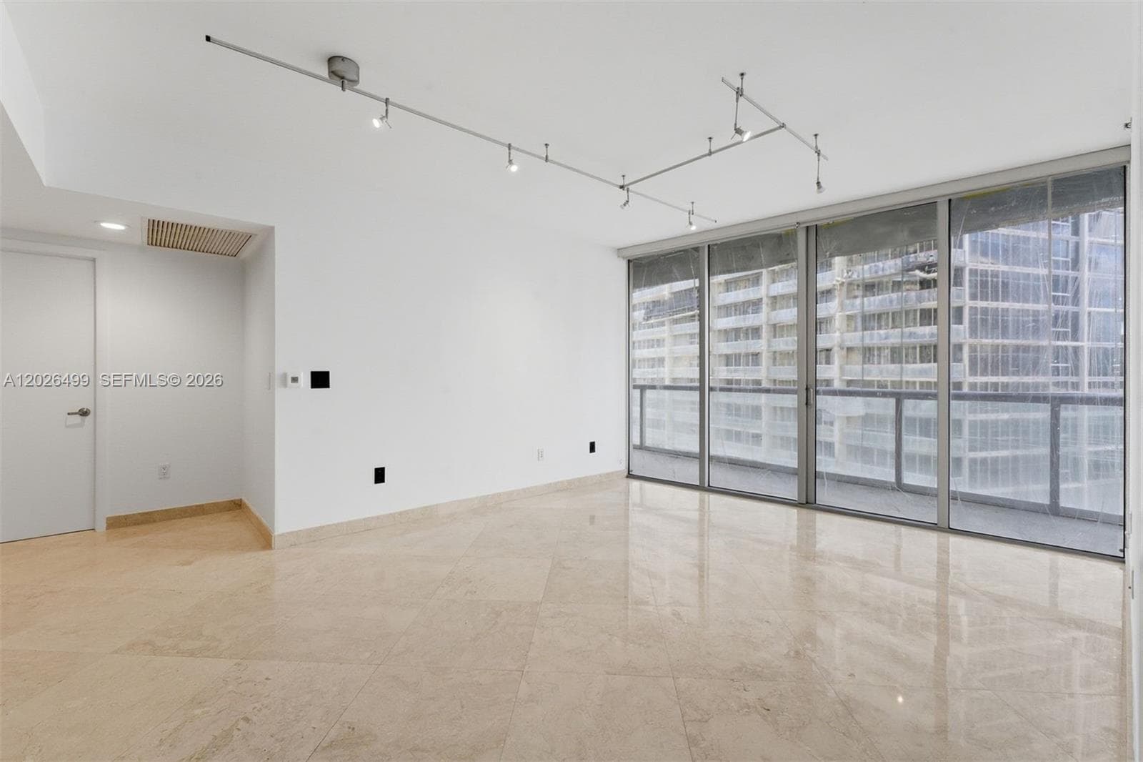 475 Brickell Ave 3513 photo 8