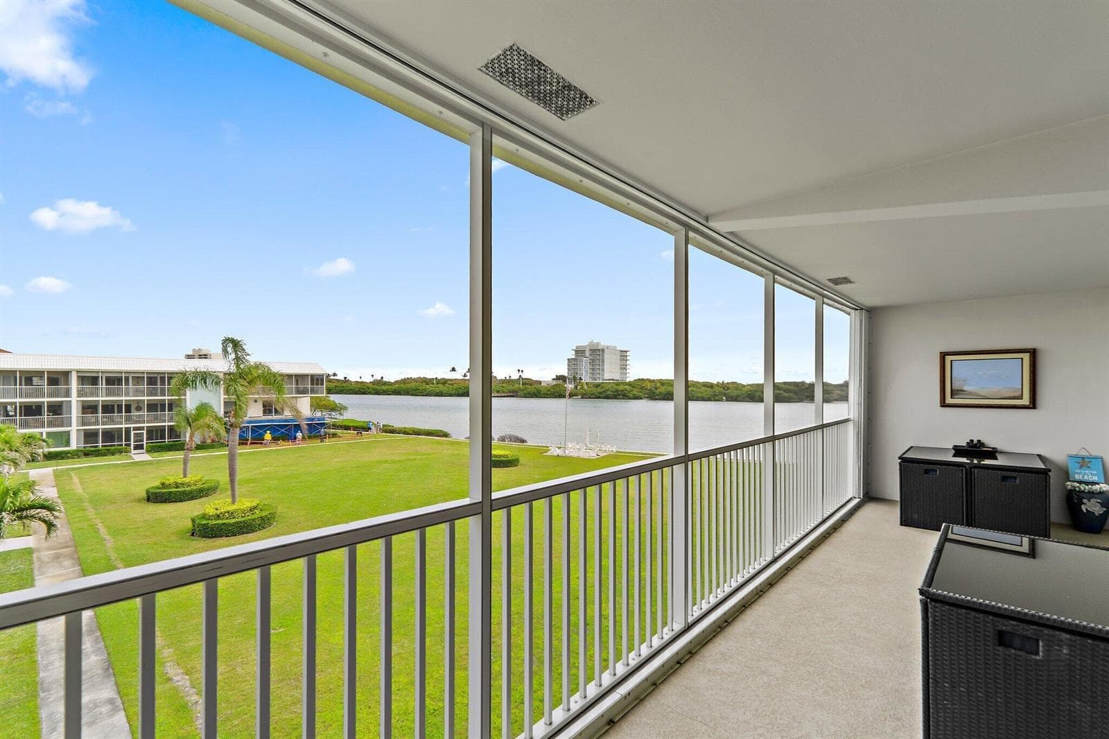 100 Waterway Road E305 photo 7