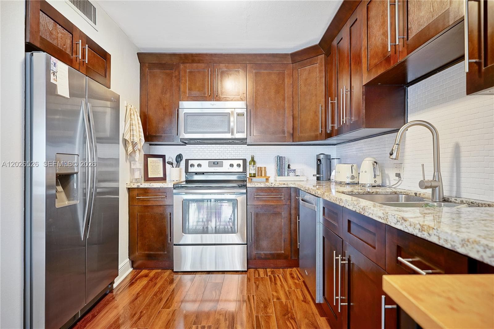 3625 N Country Club Dr 2610 photo 15