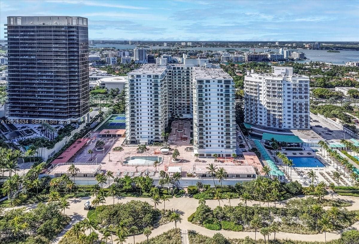 9801 Collins Ave 6P photo 10