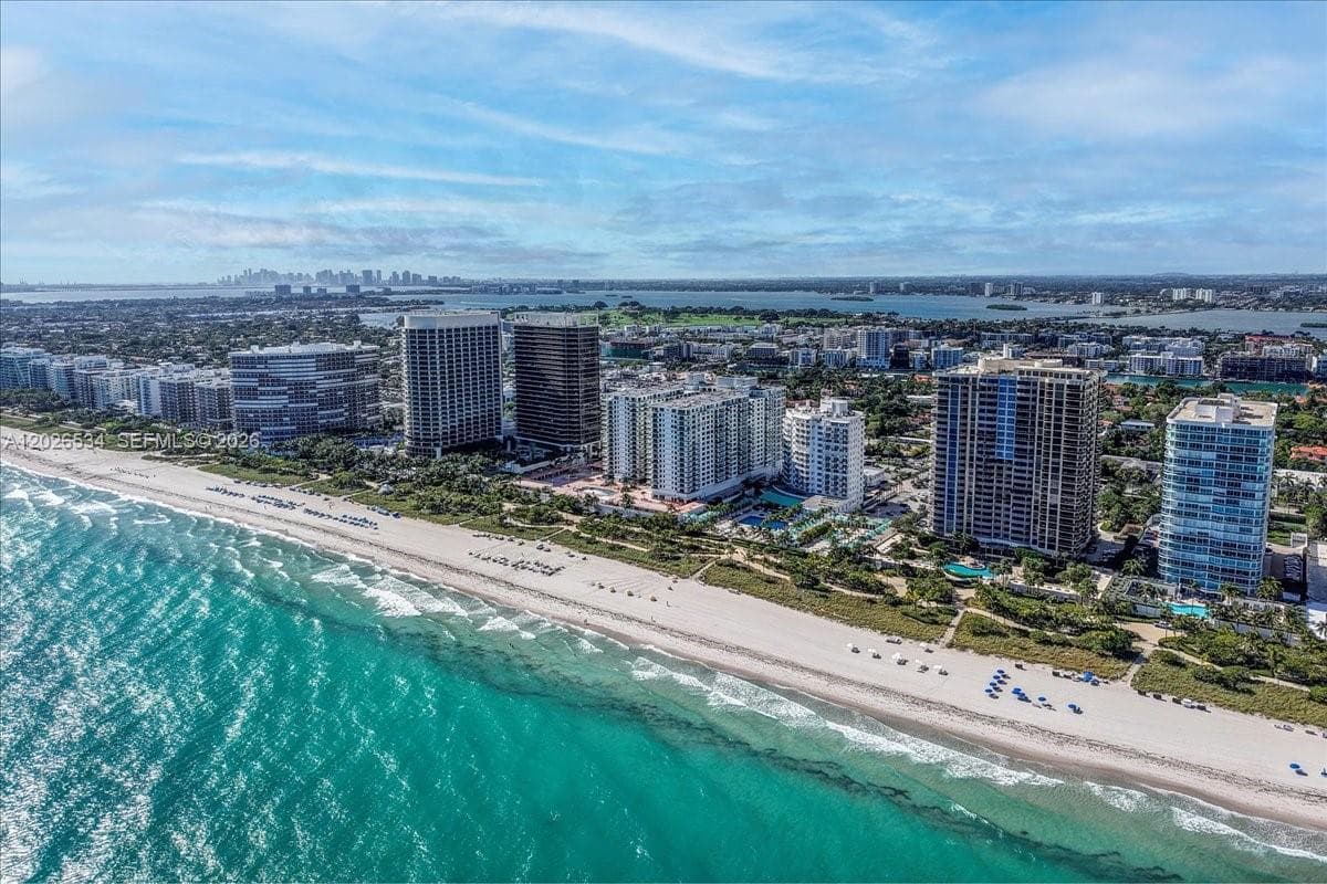 9801 Collins Ave 6P photo 15