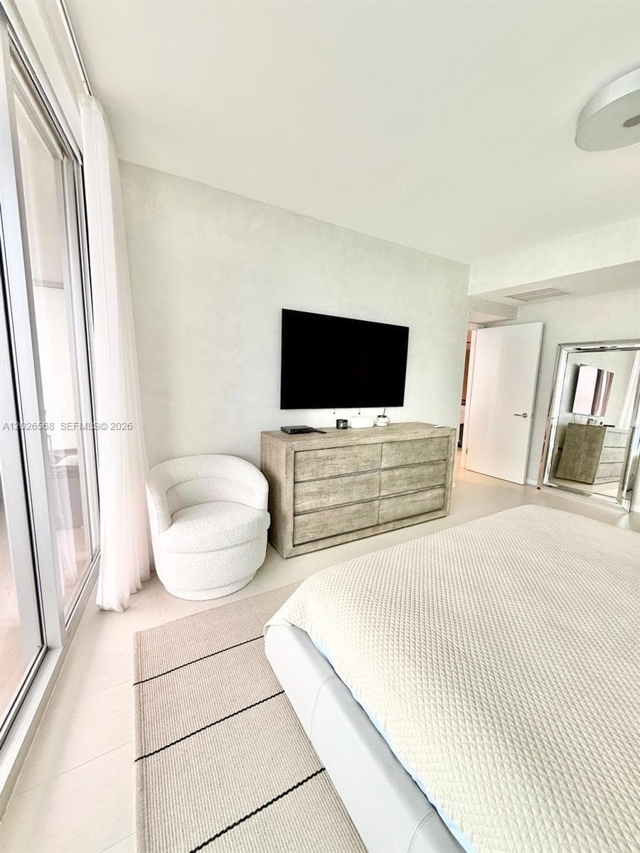 17121 Collins Ave 1207 photo 10