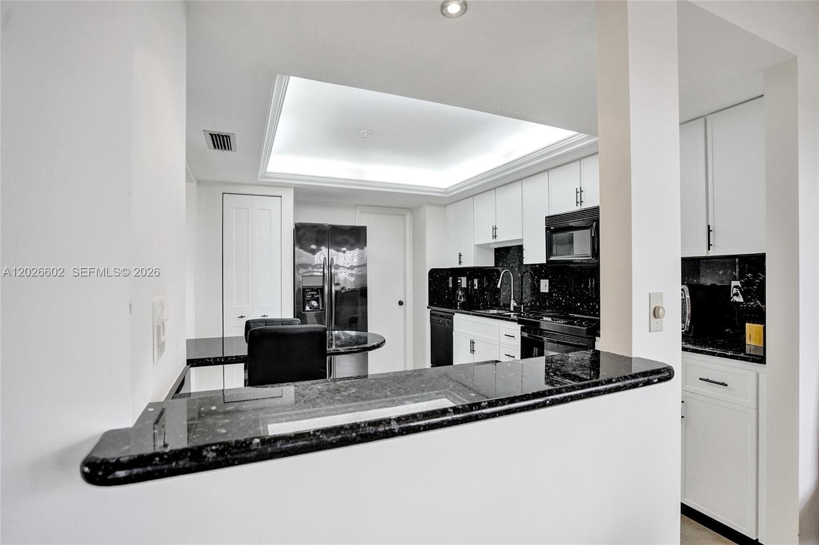 501 N Riverside Dr PH2 photo 6