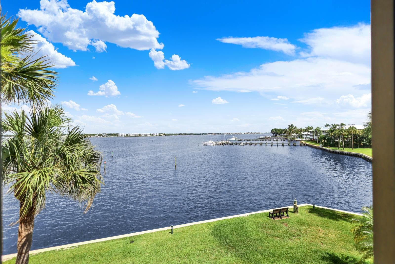1950 SW Palm City Road #14-305 5