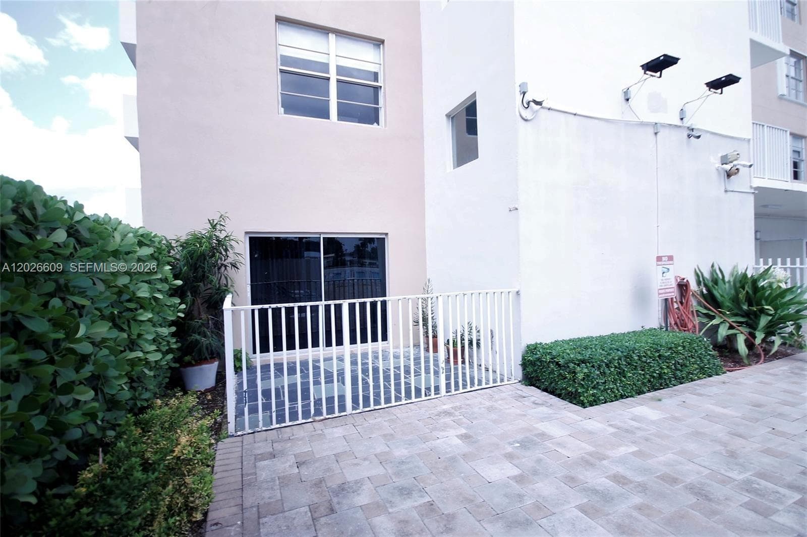 1455 N Treasure Dr 1A photo 14