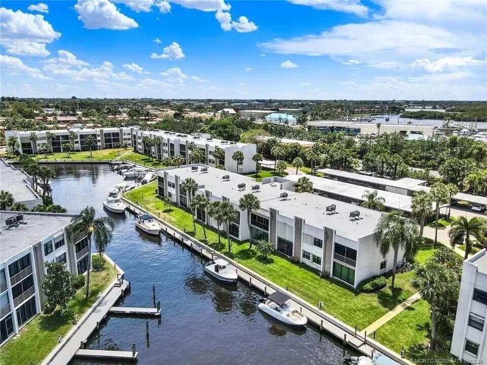1950 SW Palm City Road #2-102 3