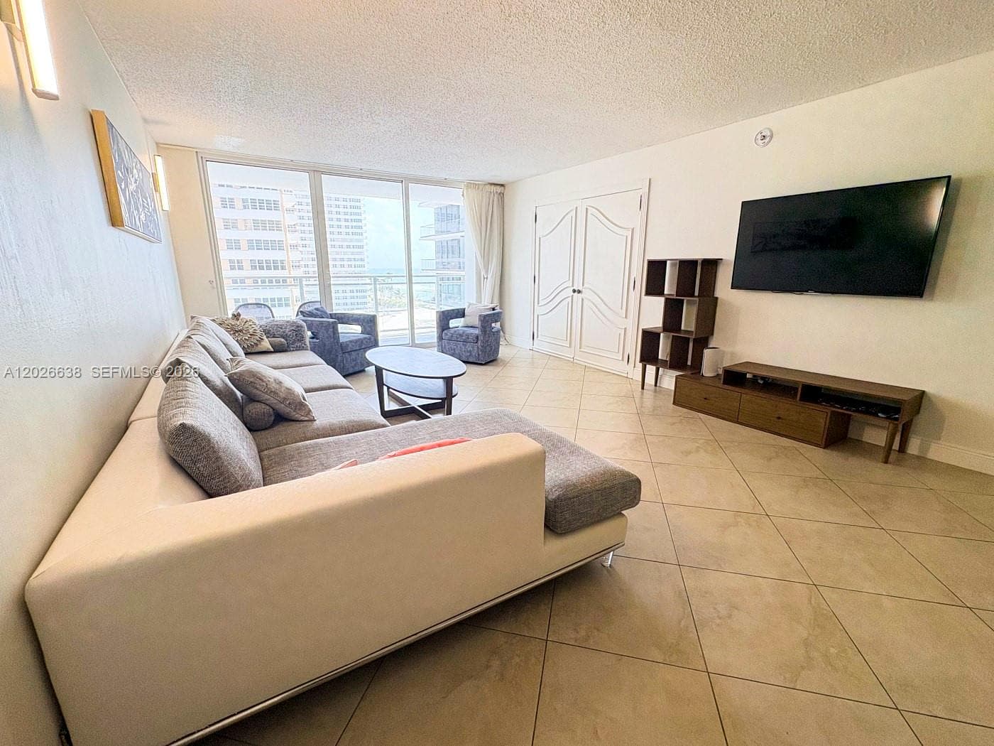 2030 S Ocean Dr 723 photo 5