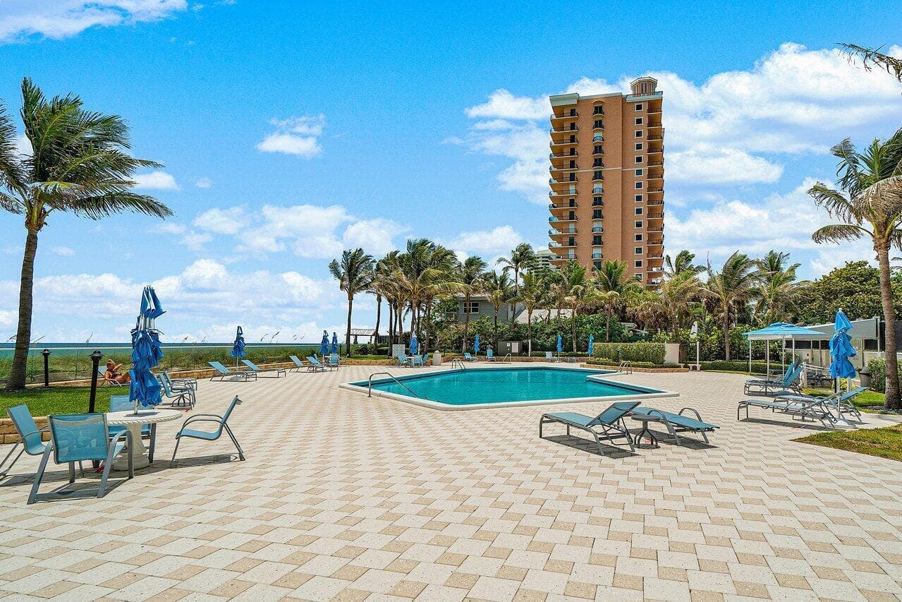 5200 N Ocean Drive 102 photo 20