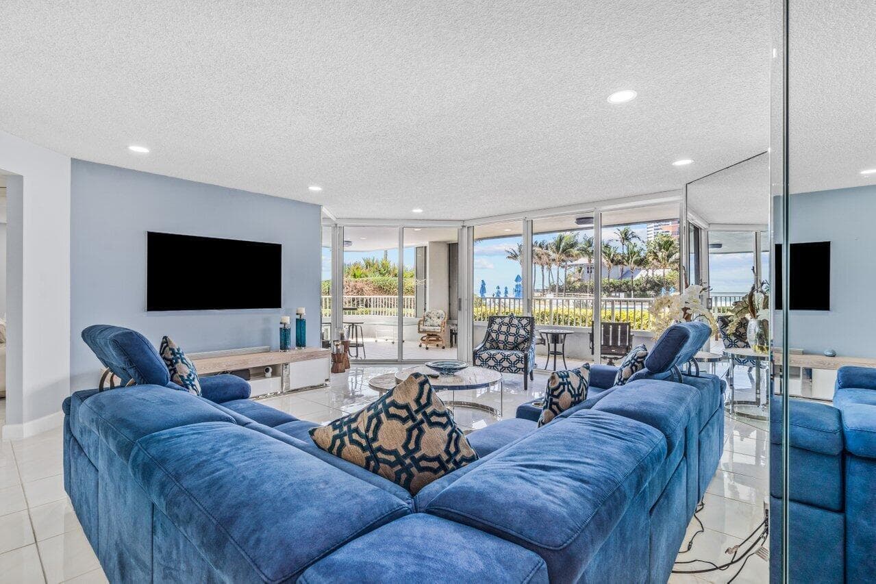 5200 N Ocean Drive 102 photo 8