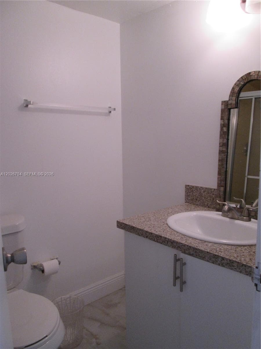 251 174th St 411 photo 16