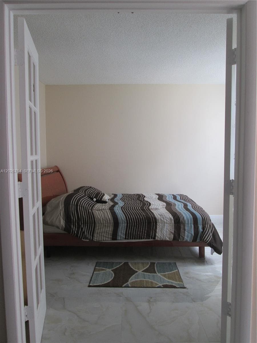 251 174th St 411 photo 14